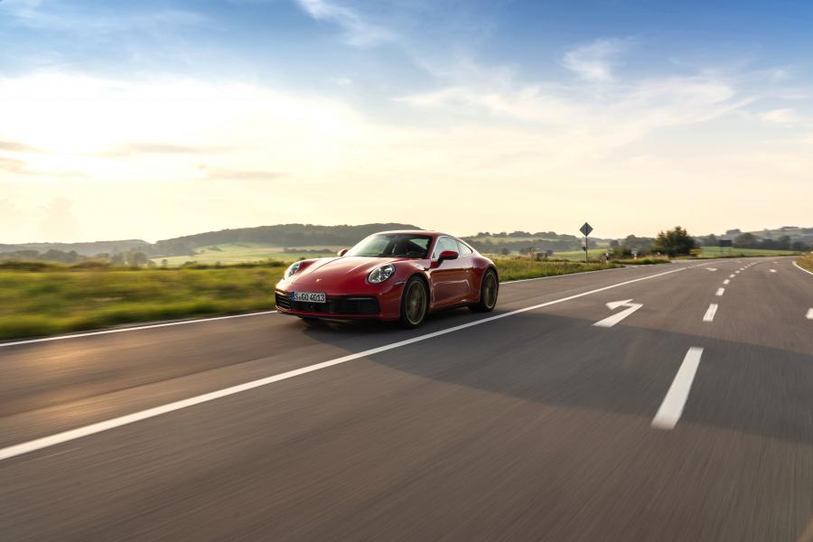  Porsche 911 Carrera (992) 2019 года  (WW) (фото 55 из 148)
